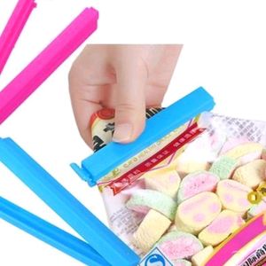 Plastic Food Snack Bag Pouch Clip Sealer (Pack Of 20)