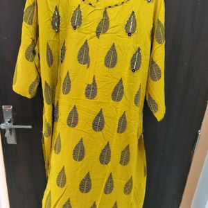 Kurta With Skirt