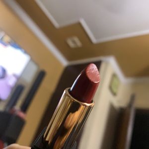 Manish Malhotra Lipstick