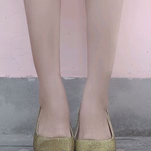 Golden glitter sandal (UNUSED)