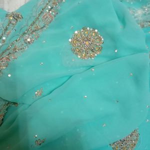 Kurthi With Heavy Dupatta