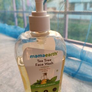 Mamaearth Tea Tree Facewash With Neem 250 Ml