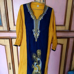 Pretty Embroidered Kurta For Women