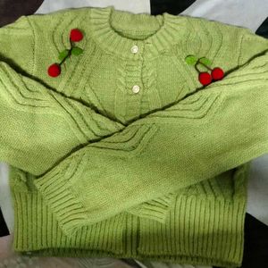 New trending Crop Sweater