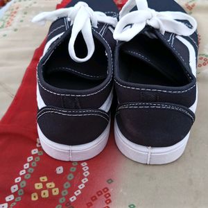 SHOES FOR MEN