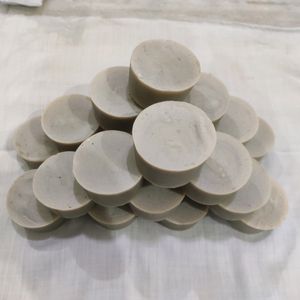 Homemade Coconut Neem Oil Soap