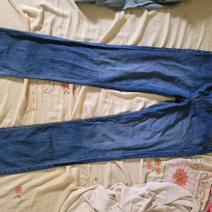 Levis Jeans