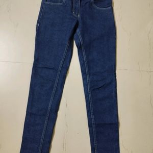 New Women's Blue Jeans