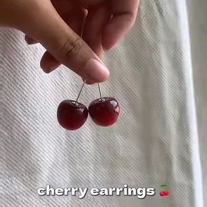 Beautiful Cherry Earings 🍒