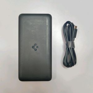 Spigen 30w 20000mah Power Bank Fine Working OG