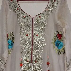 Beautiful Kurti With Dupatta