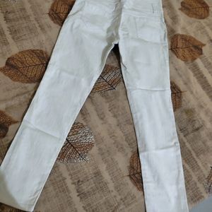 White Skinny Jeans