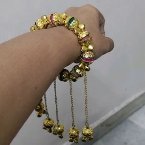 Adjustable Bracelet for Women & Girls (Mehandi