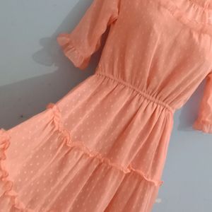 Beautiful Orange Dress/2000 Coins