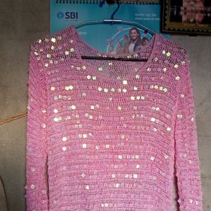 Baby Pink Coloured Top With Square Shape Design