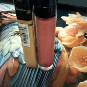 Combo Lipstick And Concealer