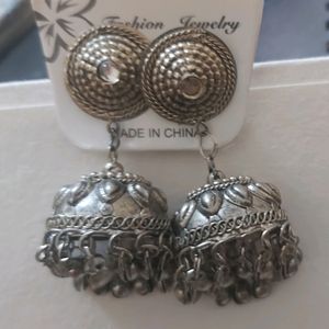 oxidised earings / jumka