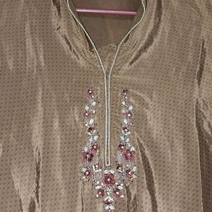 Very BeautifulPreloved 🤎 Kurti