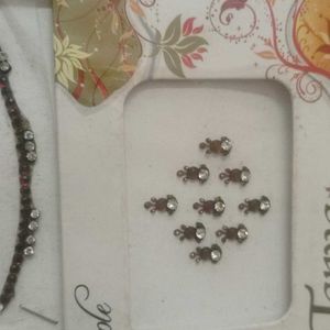 16 Fancy Bindi Set