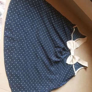 A Blue Bow Top