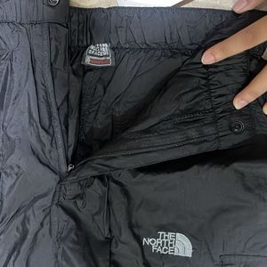 BRAND NEW NORTH FACE CARGOS