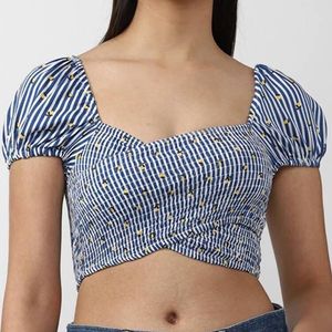 Forever 21 Blue White Combination Crop Top