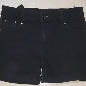 New Black Shorts Of 28 Waist