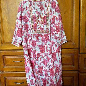 Pink And White Printer Kurta Set