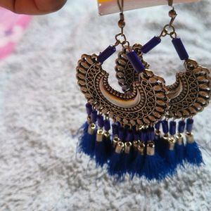 Chand Baliyan #earring With Silk Thread Tussle