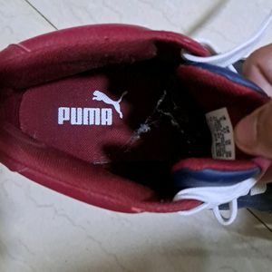 Puma HIGH Tops Sneakers