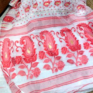 Brand New Dhakai HANDLOOM SAREE SOFT