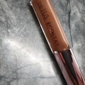 Lotus EchoStay Concealer