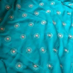 Cyan Fancy Floral Print Saree(Women)