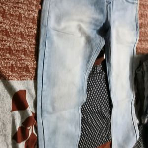 Narrow Fit Jeans For Men