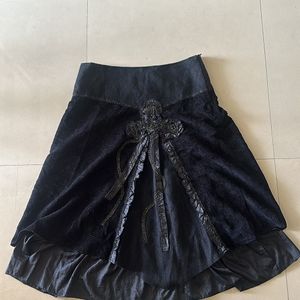 Black Skirt