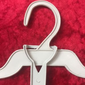 Baby Hanger - Set Of 5