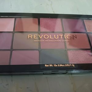 Makeup Revolution Eyeshadow Palette Reloaded