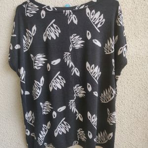 Casual Printed Top With leafs