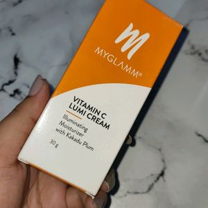 Myglamm Vitamin C Lumi Cream