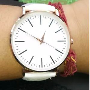 🥰Color Change White To Pink Analog Watch