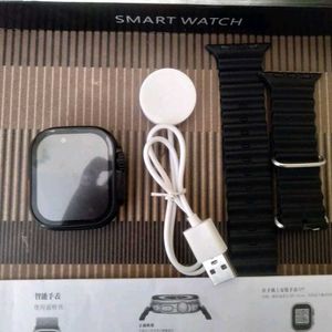 Smart Watch With Wireless Carger And Free Products