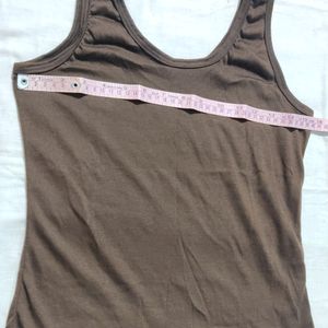 Clovia Round Neck Camisole