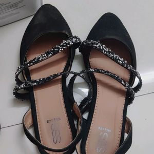 Black velvet designer Flat