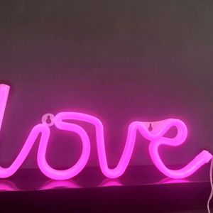 Neon Love LED Light