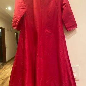 Rangmanch Fuschia Kurta With Silver Thread Work