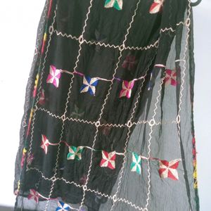 Fulkari Dupatta 150 Per Piece