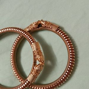 2 PCS  Delicate Antique Gold Plated Bangles