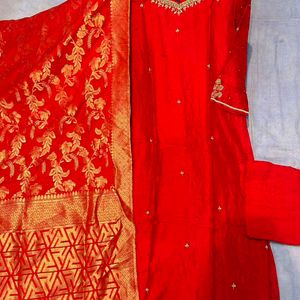 Vichitra Silk Fabric Suit