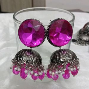 Crystal Jhumkaas