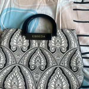 New Esbeda Hand Purse Black Amd White